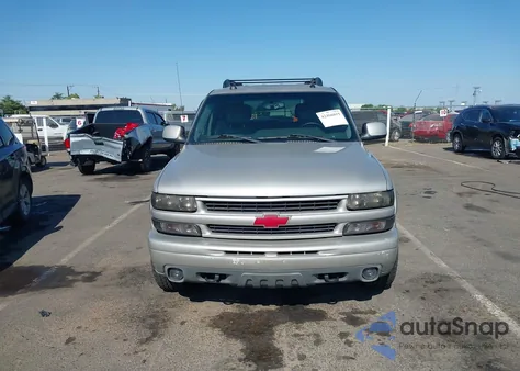 2004 Chevrolet Tahoe K1500 z USA, uszkodzony, nr VIN 1GNEK13Z54R223952